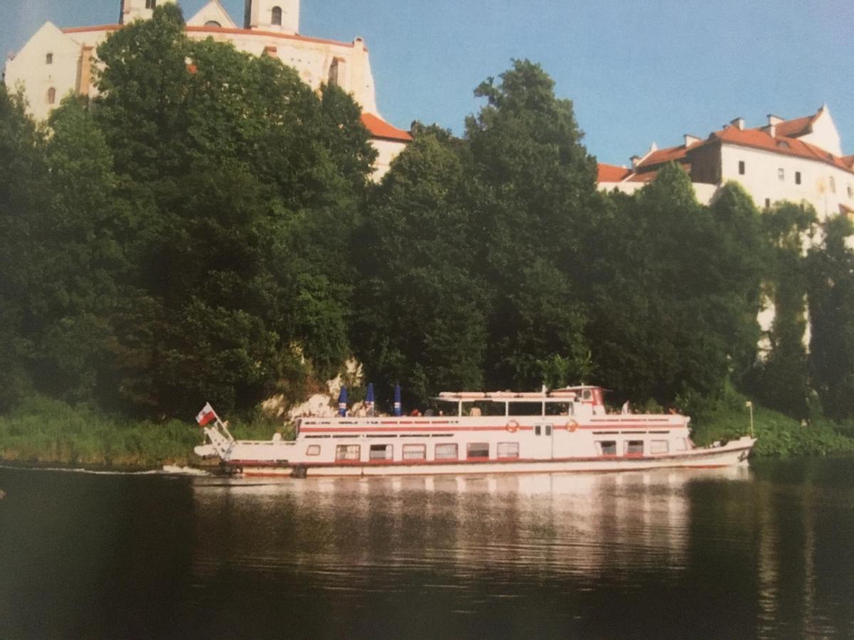Pokoje W Starej Karczmie Liszki Esterno foto