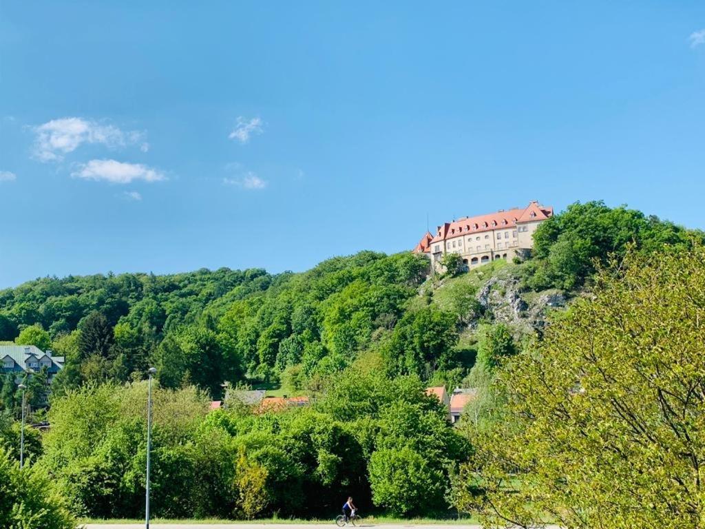 Pokoje W Starej Karczmie Liszki Esterno foto