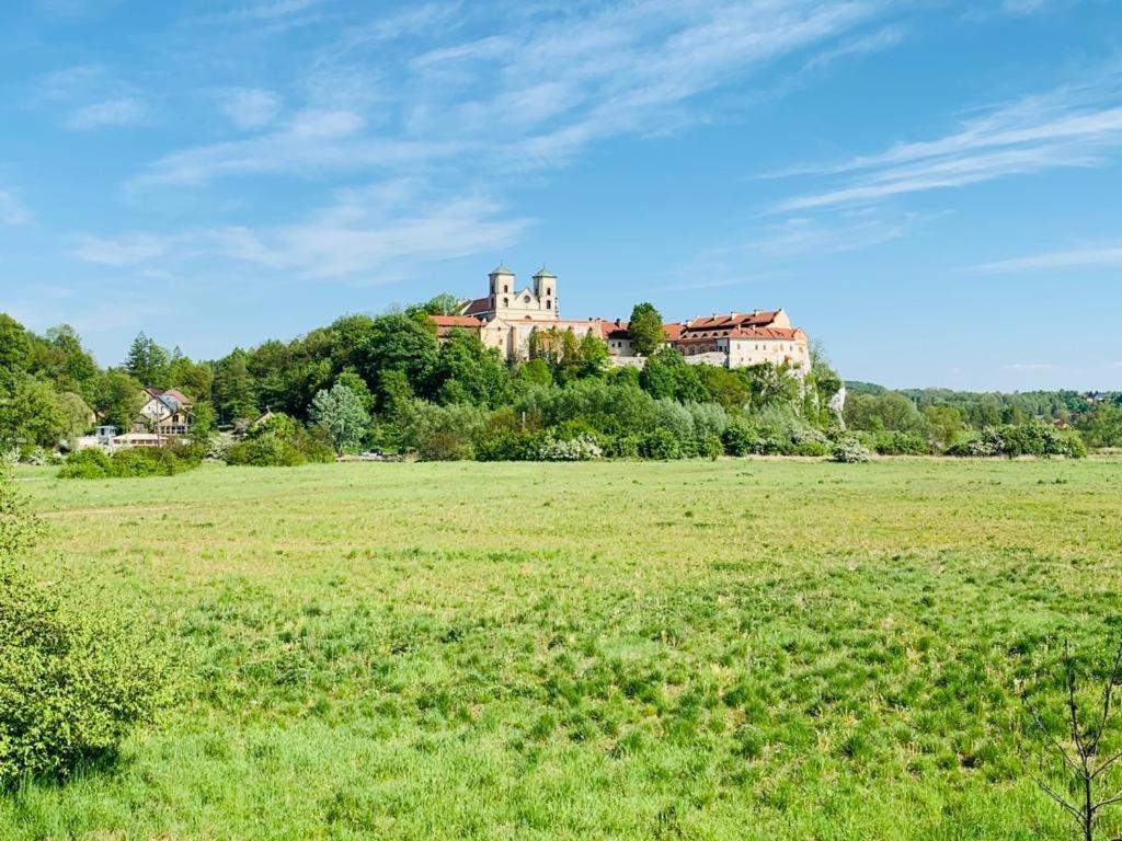 Pokoje W Starej Karczmie Liszki Esterno foto